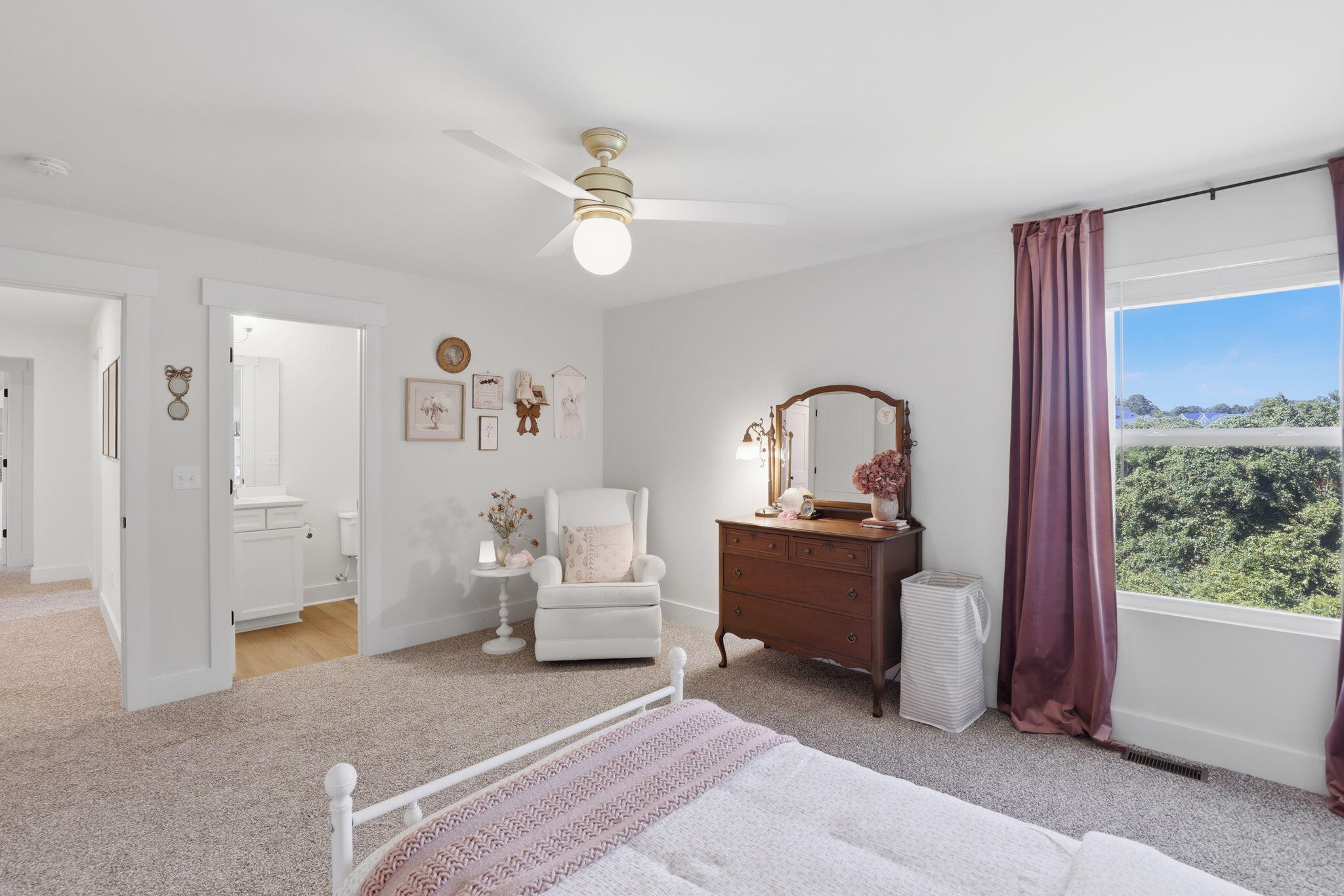 3555 Capel Court
