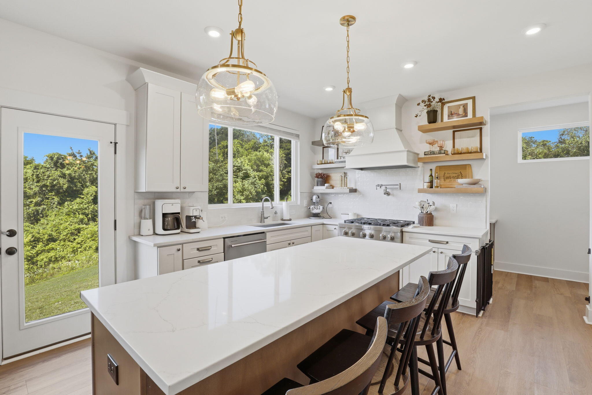 3555 Capel Court