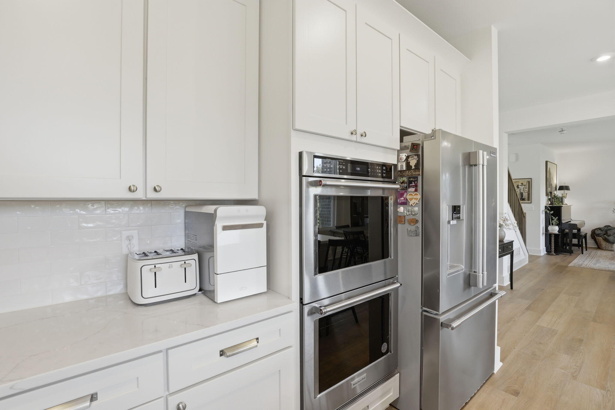 3555 Capel Court
