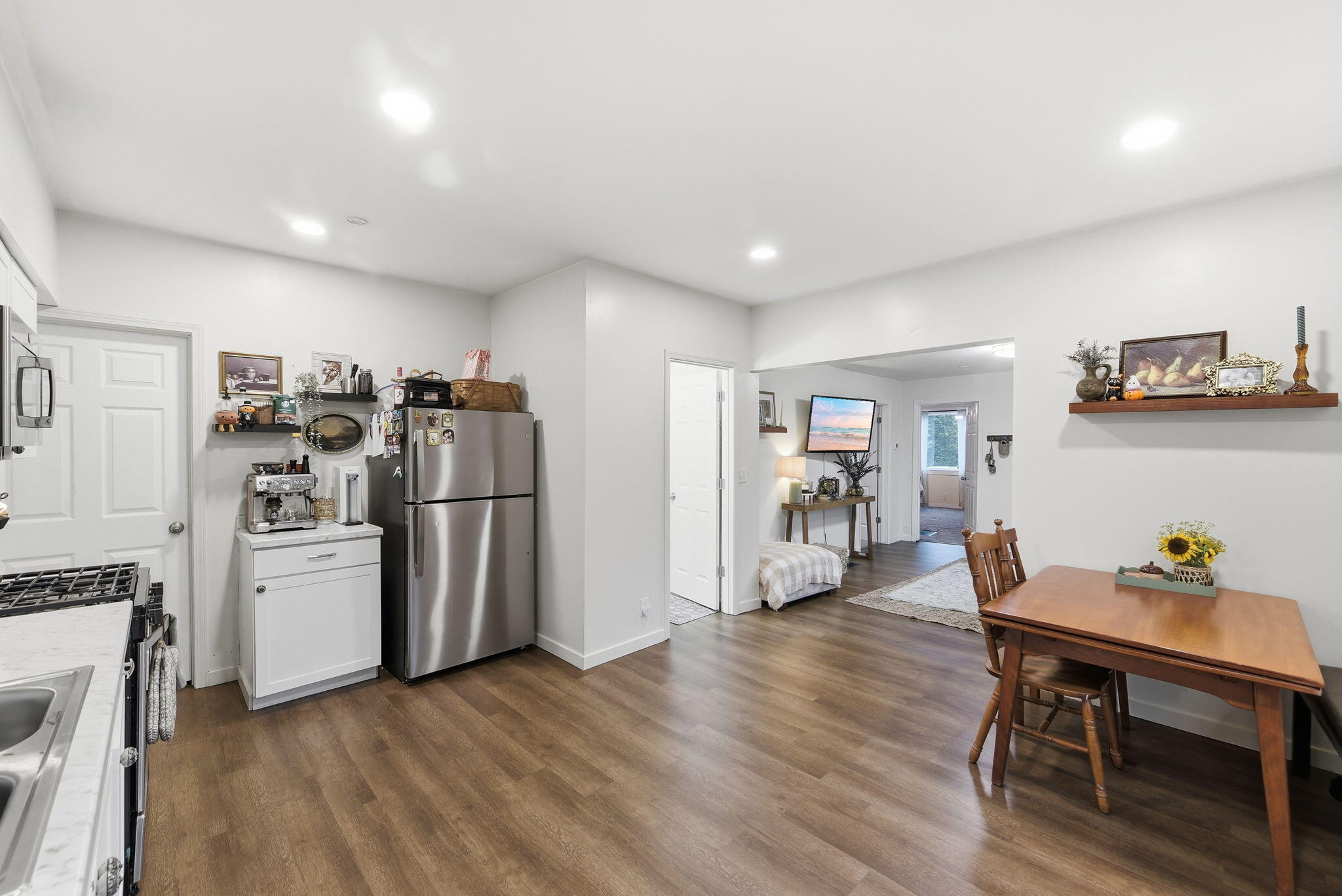 339 Van Voast Avenue