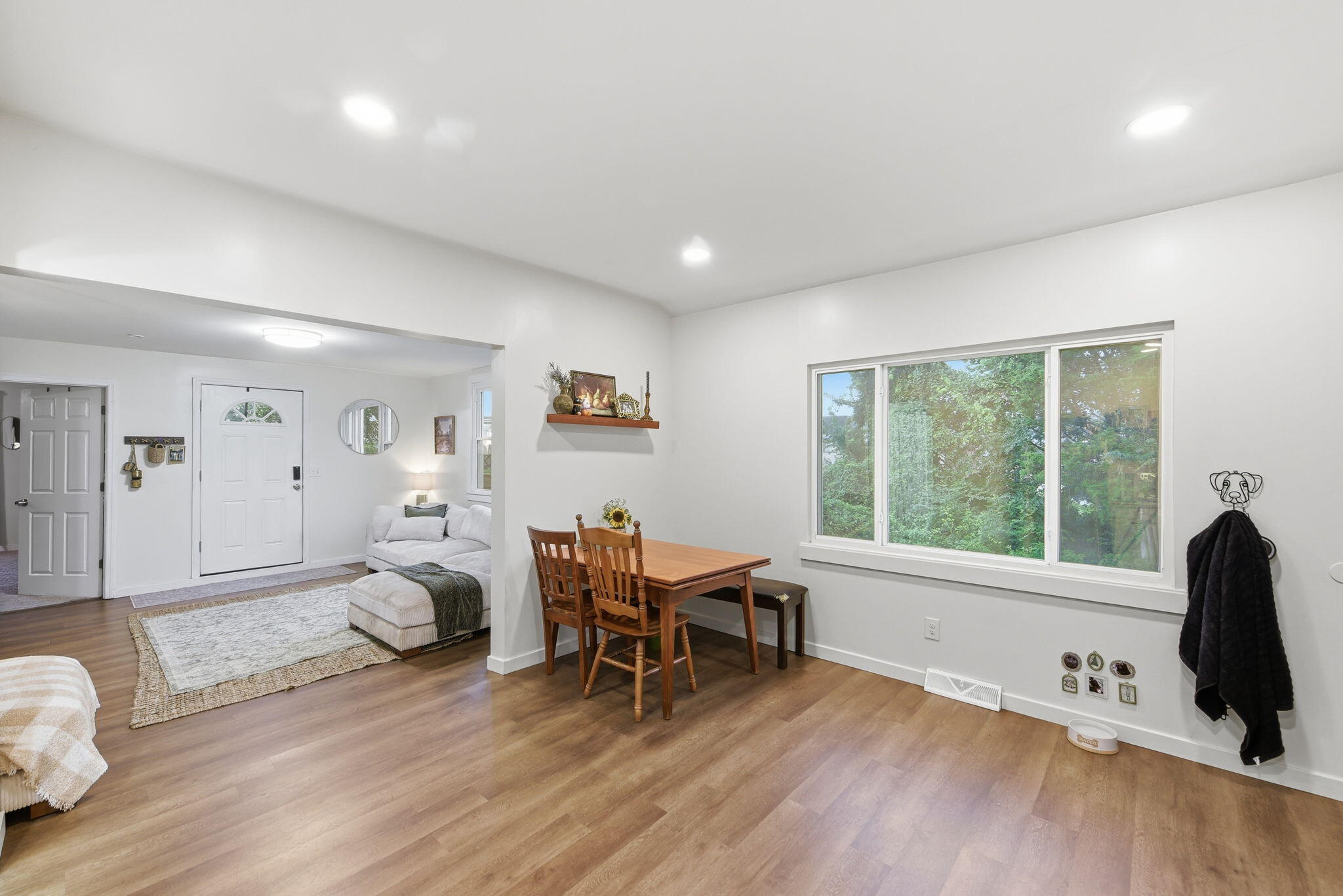 339 Van Voast Avenue