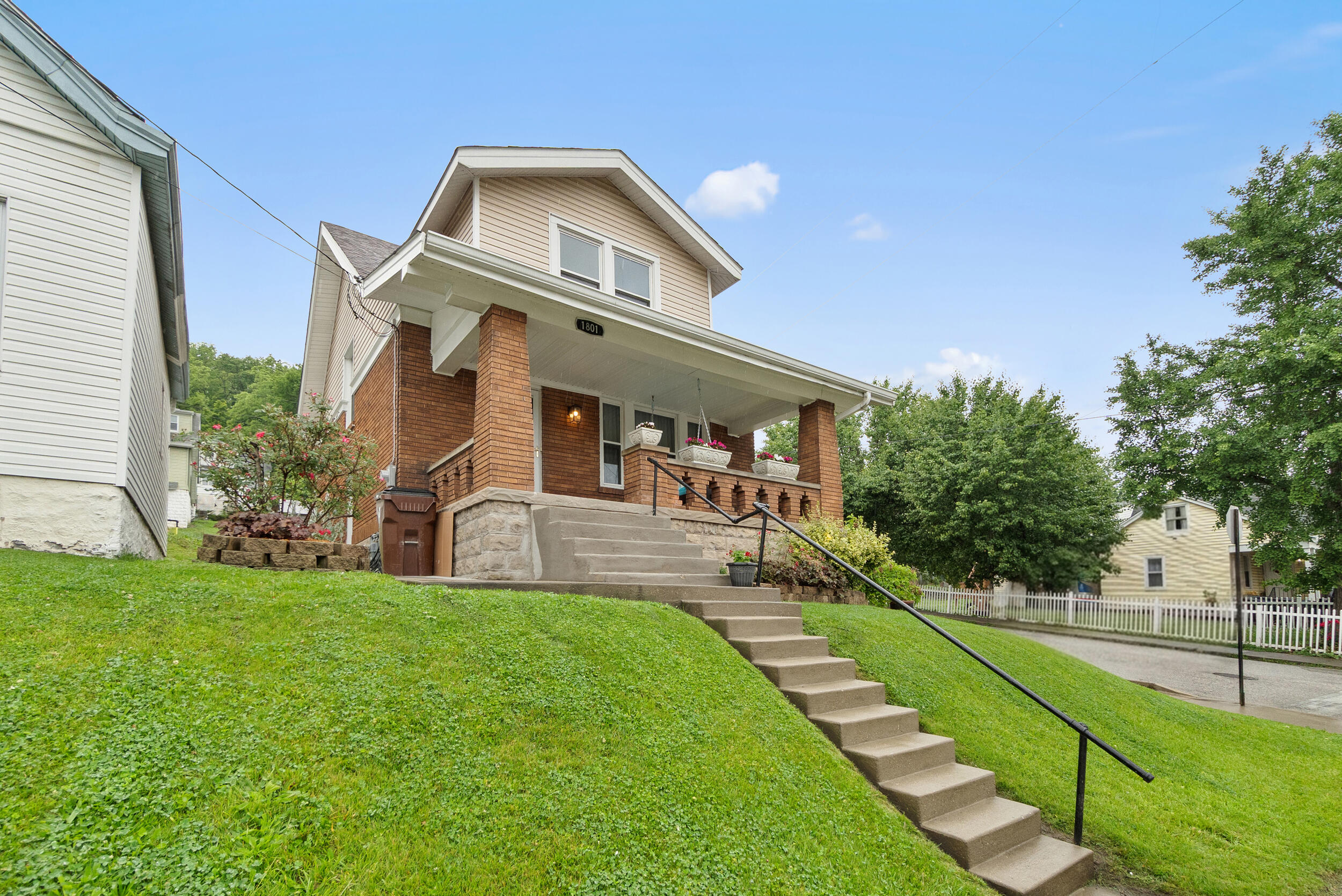 1801 Jefferson Avenue