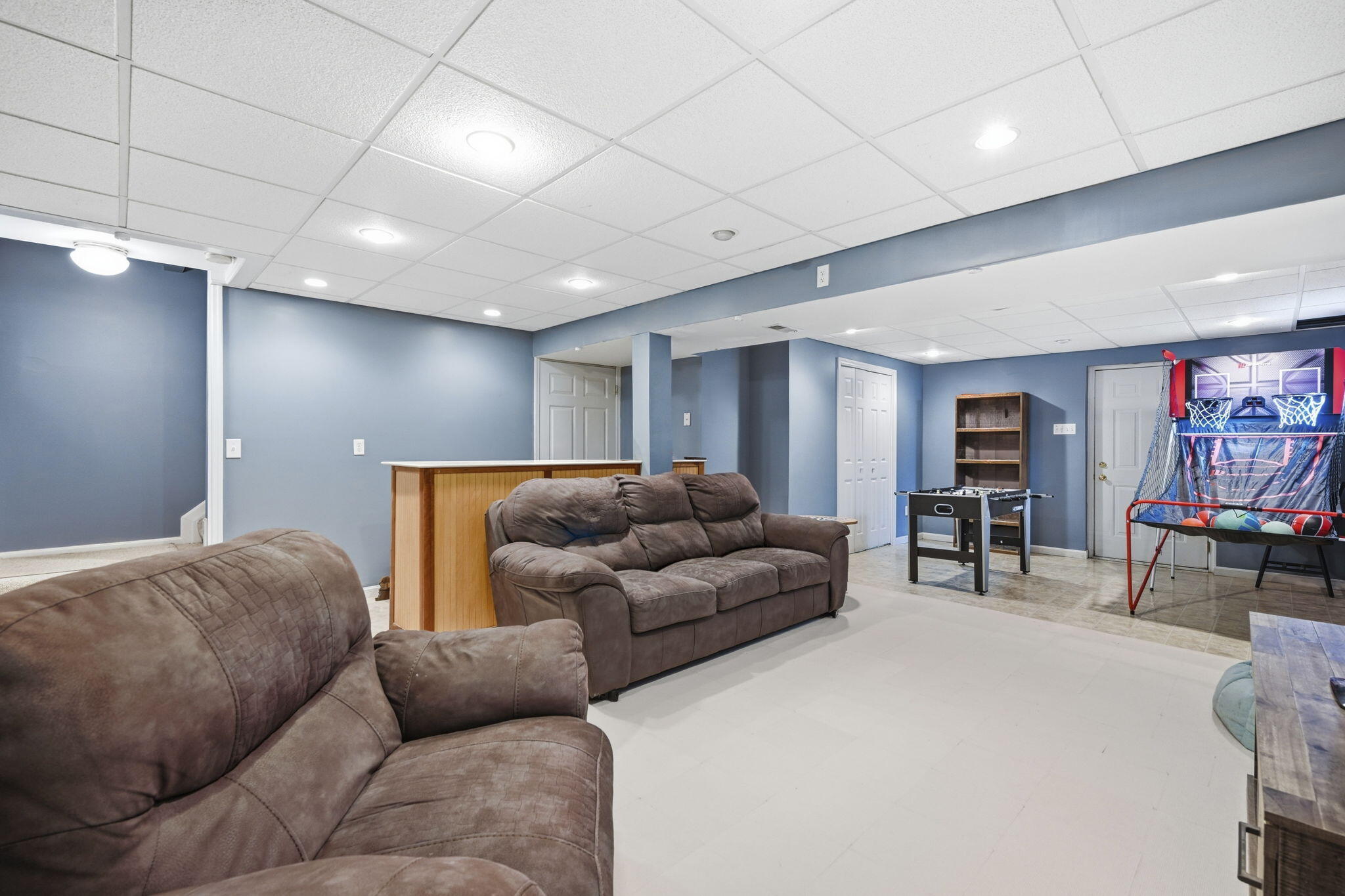6358 Lakearbor Drive