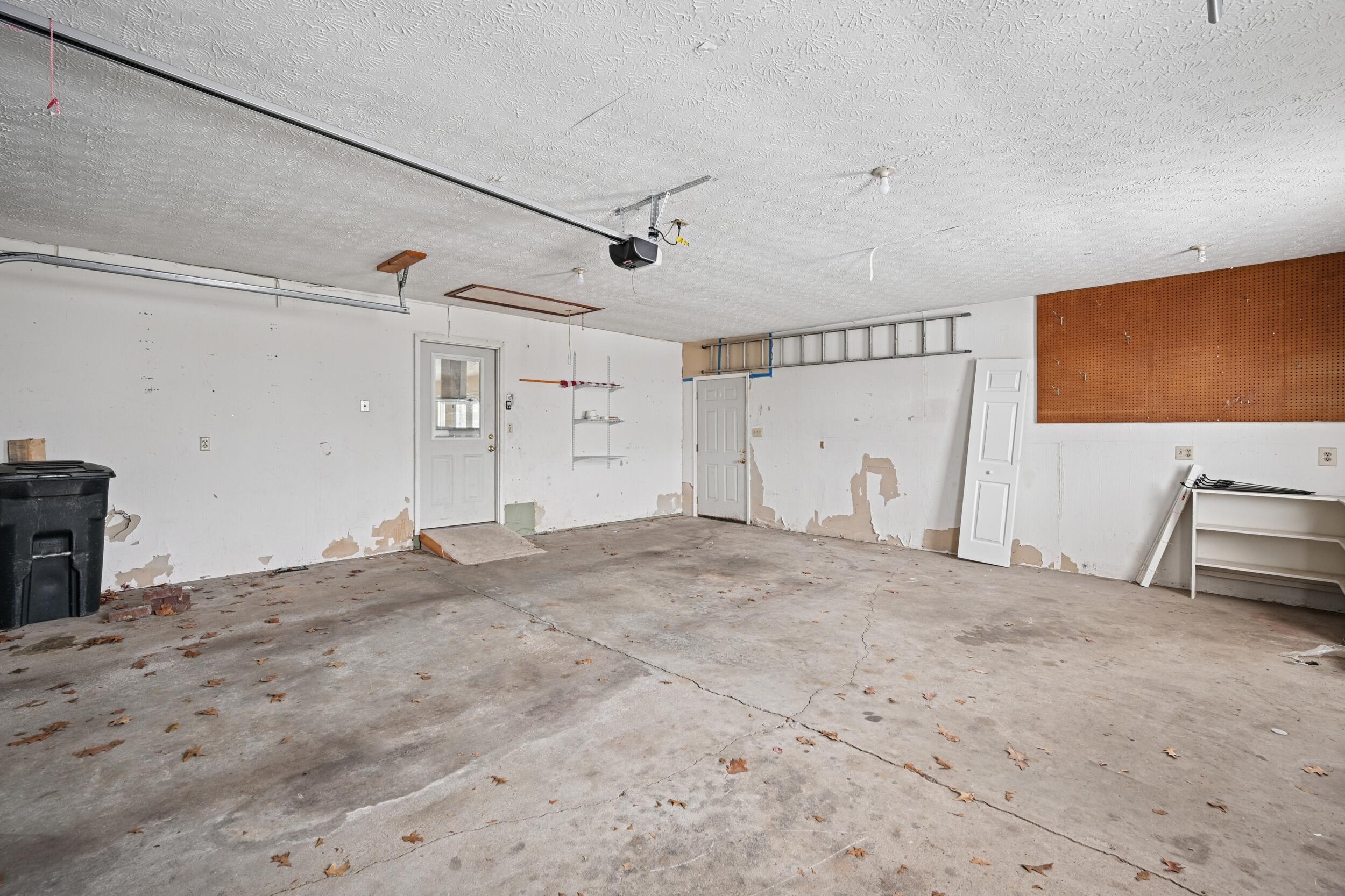 1953 Pieck Drive