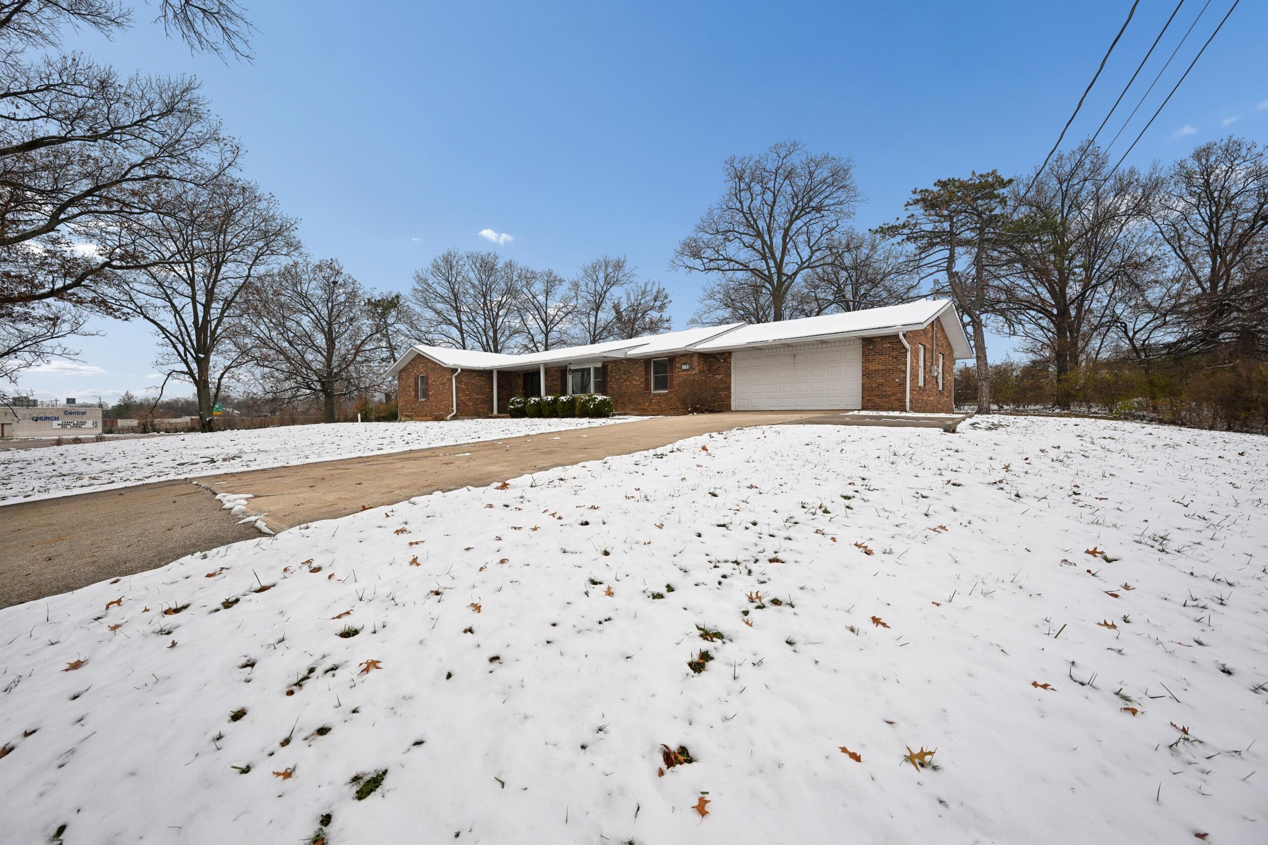 1953 Pieck Drive