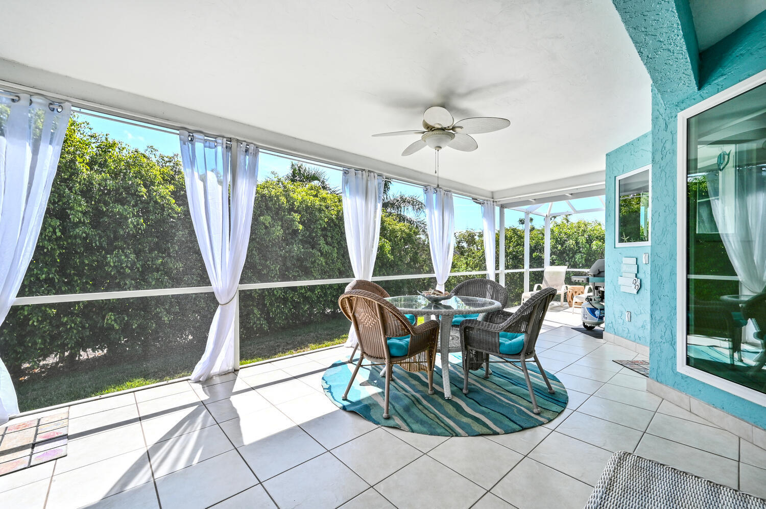 101 BEACHCOMBER STREET