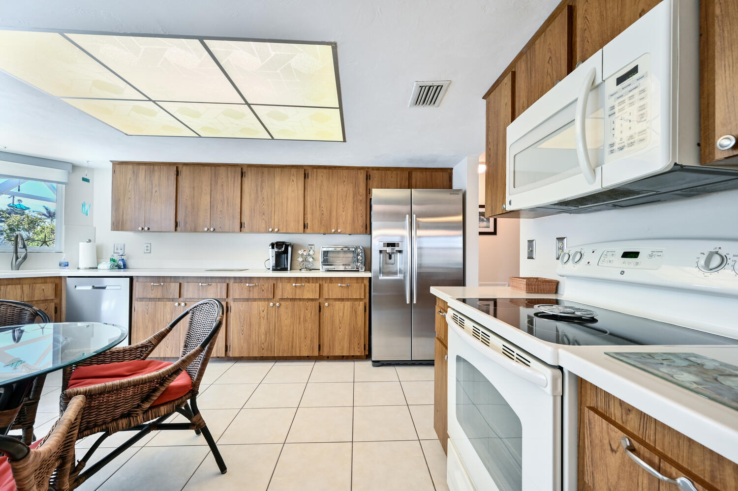 101 BEACHCOMBER STREET