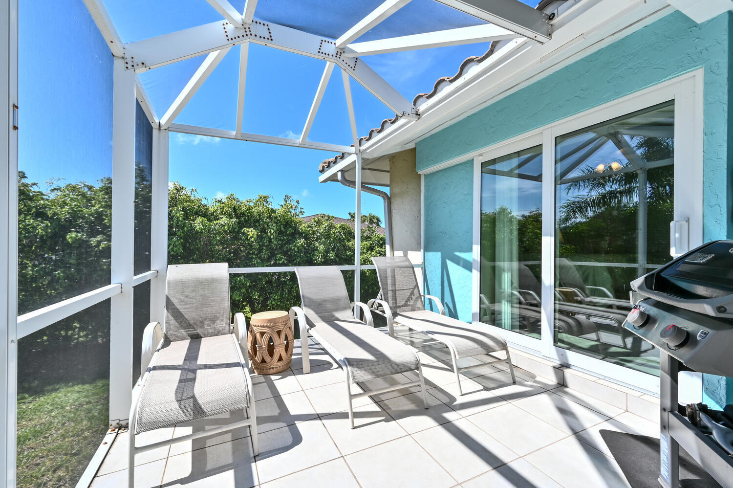 101 BEACHCOMBER STREET