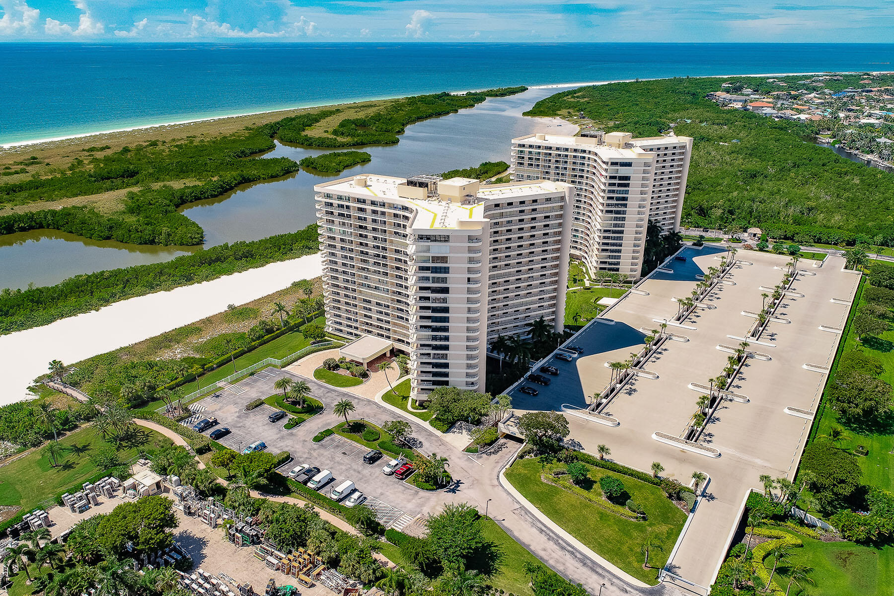 380 SEAVIEW, 604