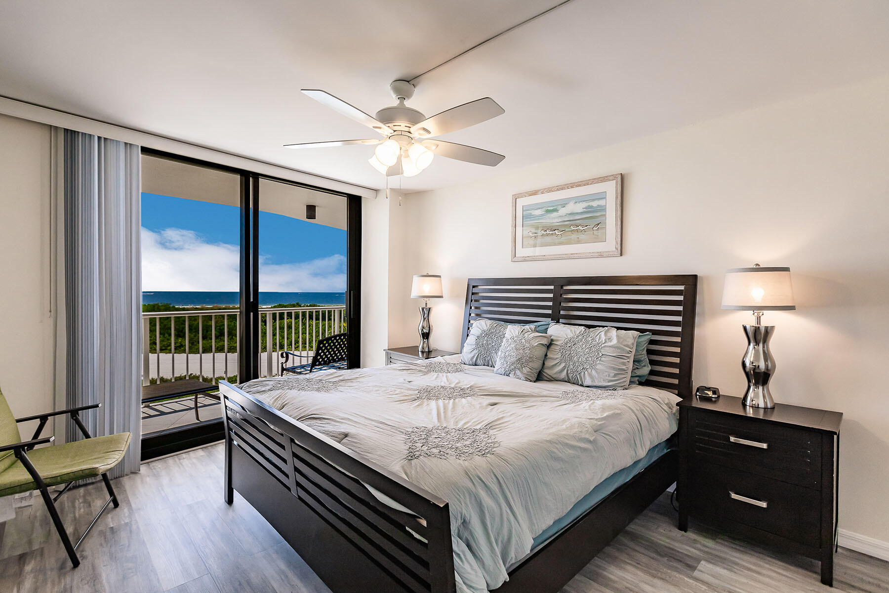380 SEAVIEW, 604
