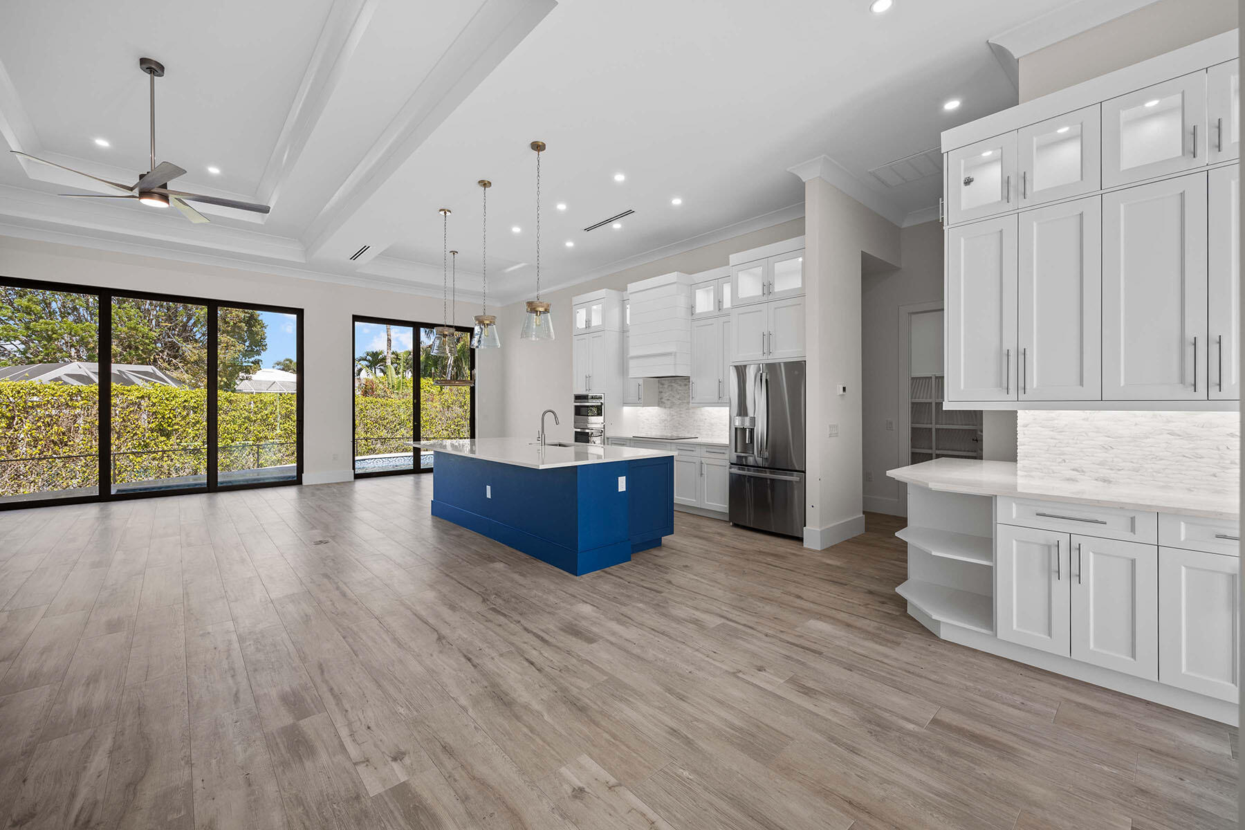 960 FIELDSTONE DRIVE