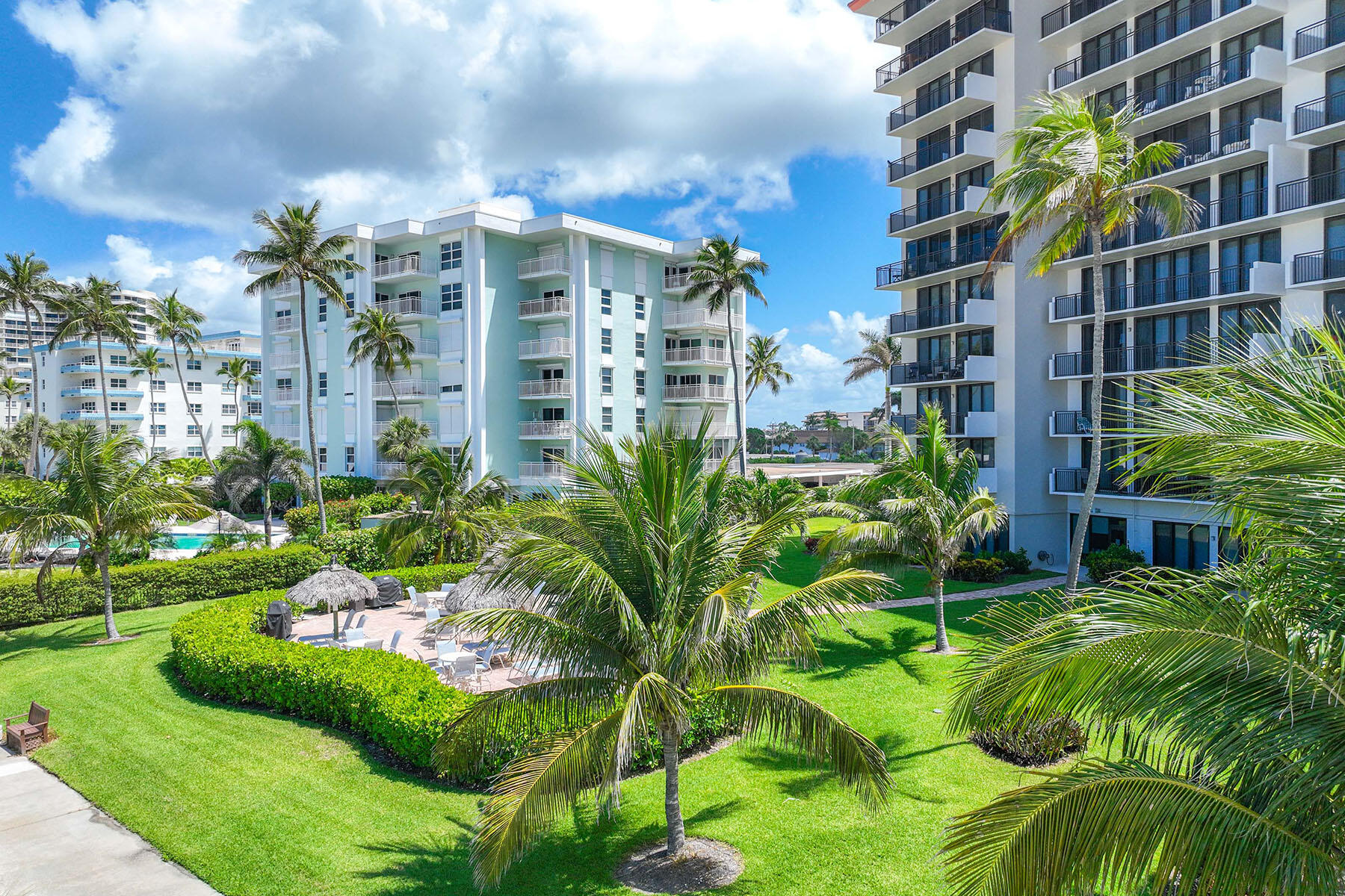 180 SEAVIEW, 814