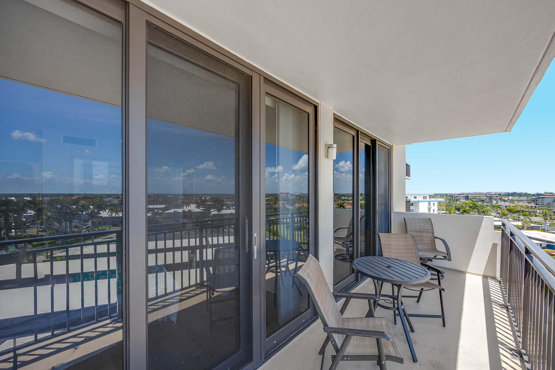 180 SEAVIEW, 814
