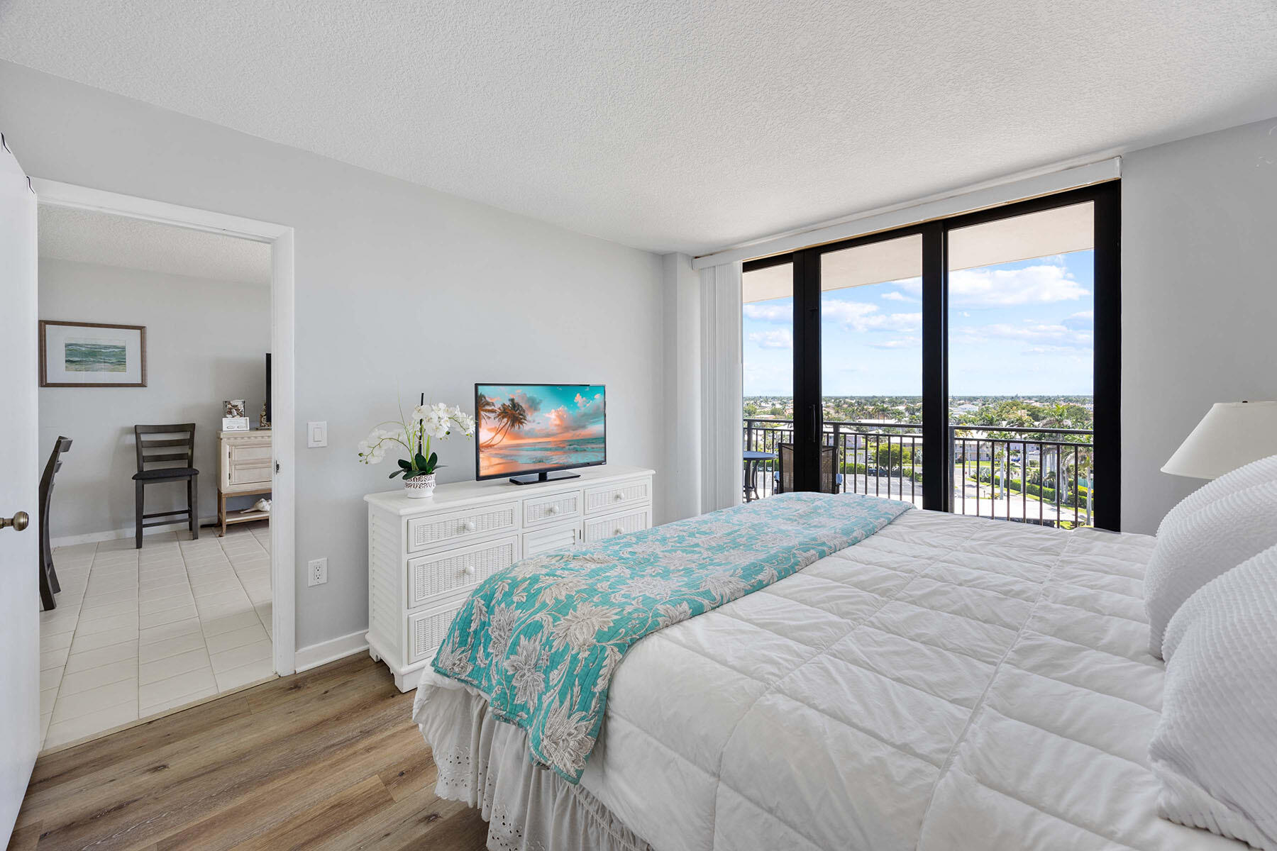 180 SEAVIEW, 814