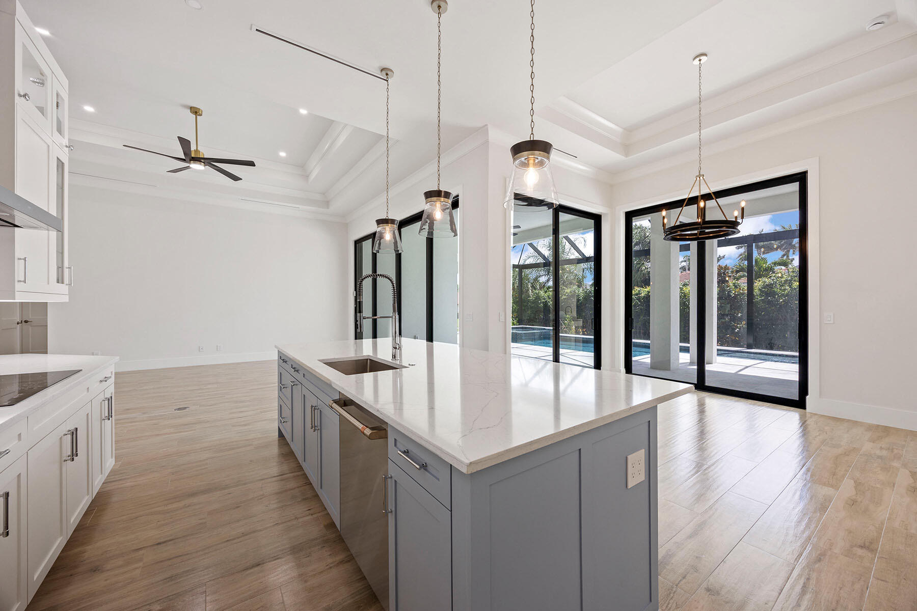 101 BEACHCOMBER STREET