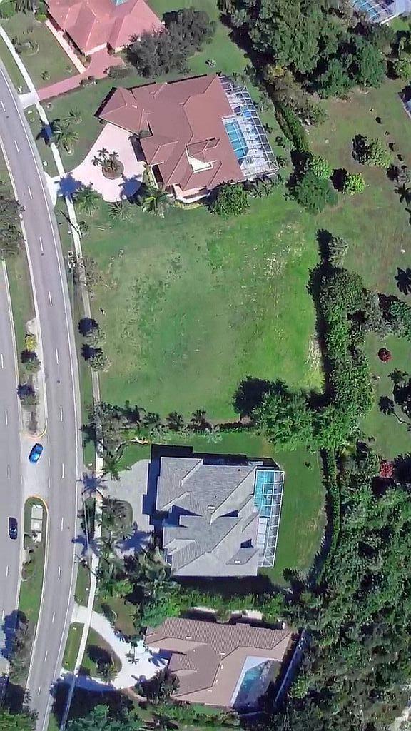 651 S BARFIELD DRIVE