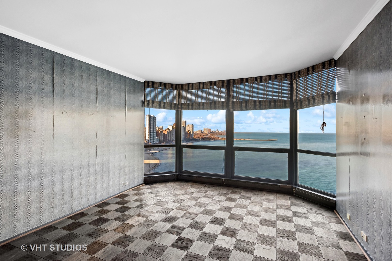 990 N LAKE SHORE Drive Unit: 22E