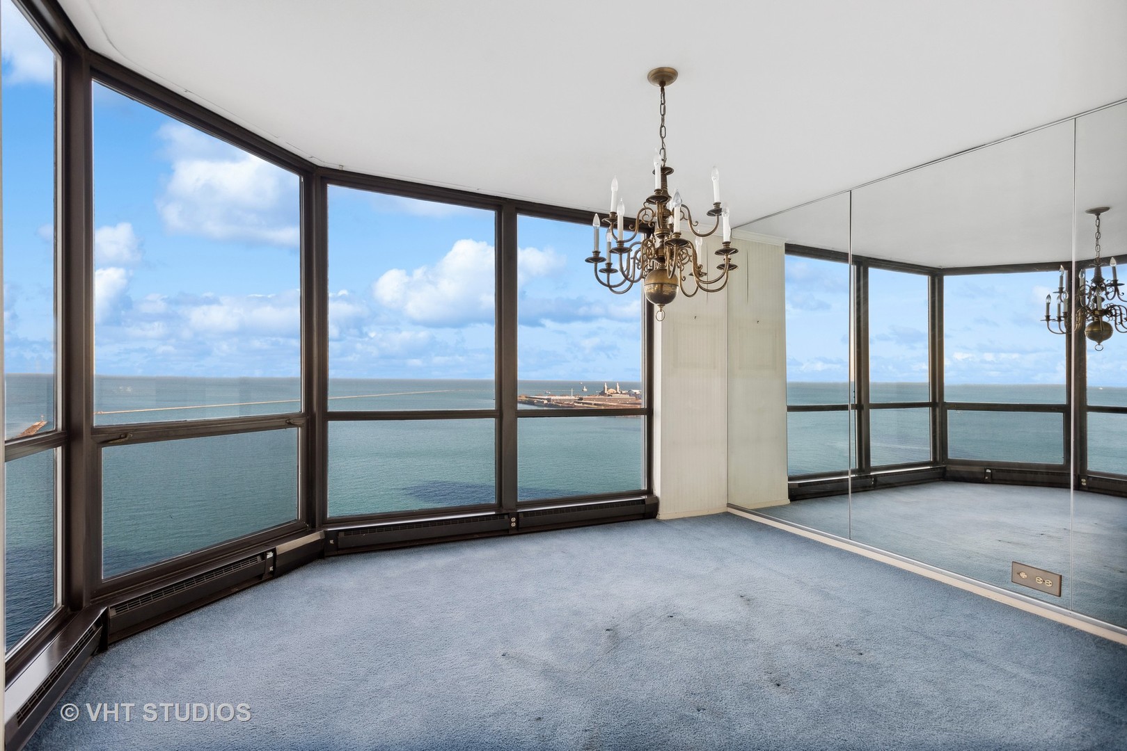 990 N LAKE SHORE Drive Unit: 22E