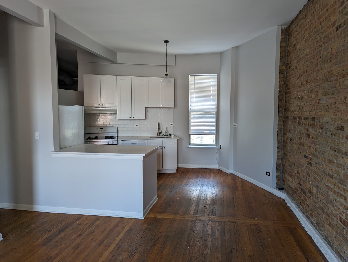 4408 N Sheridan Road Unit: 2