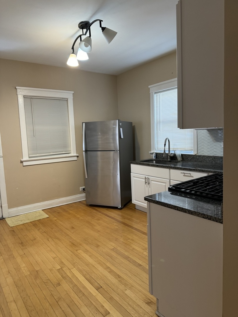 4839 W Wolfram Street Unit: 2