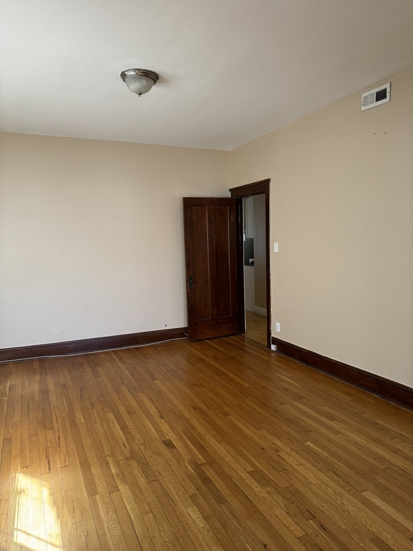 4839 W Wolfram Street Unit: 2