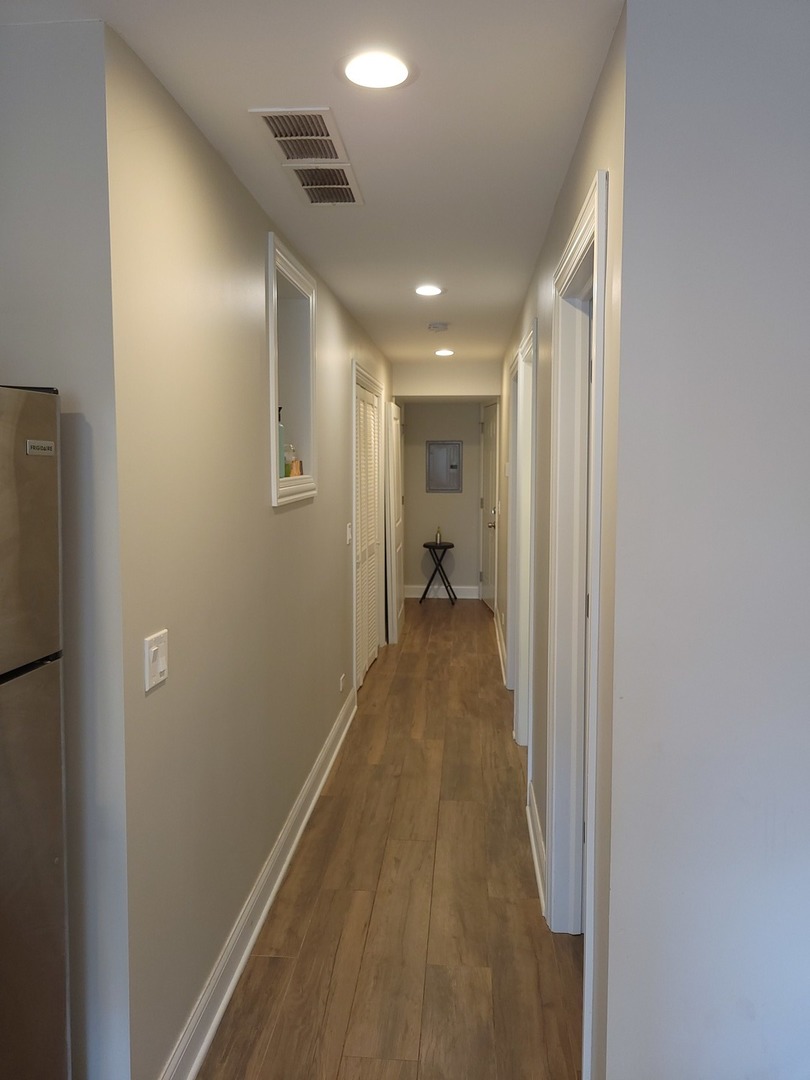 2859 N Central Park Avenue Unit: G