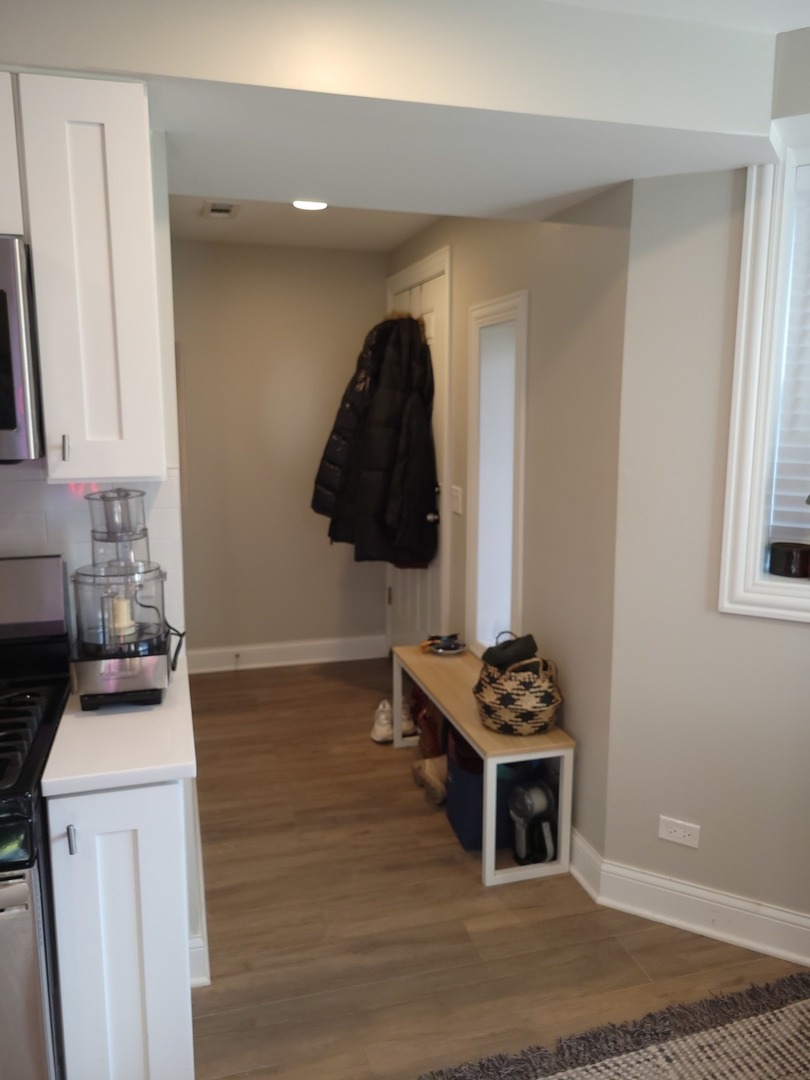 2859 N Central Park Avenue Unit: G