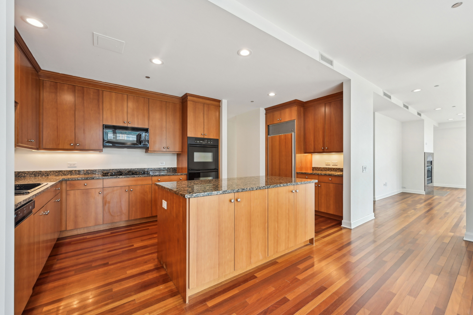 415 E North Water Street Unit: 803