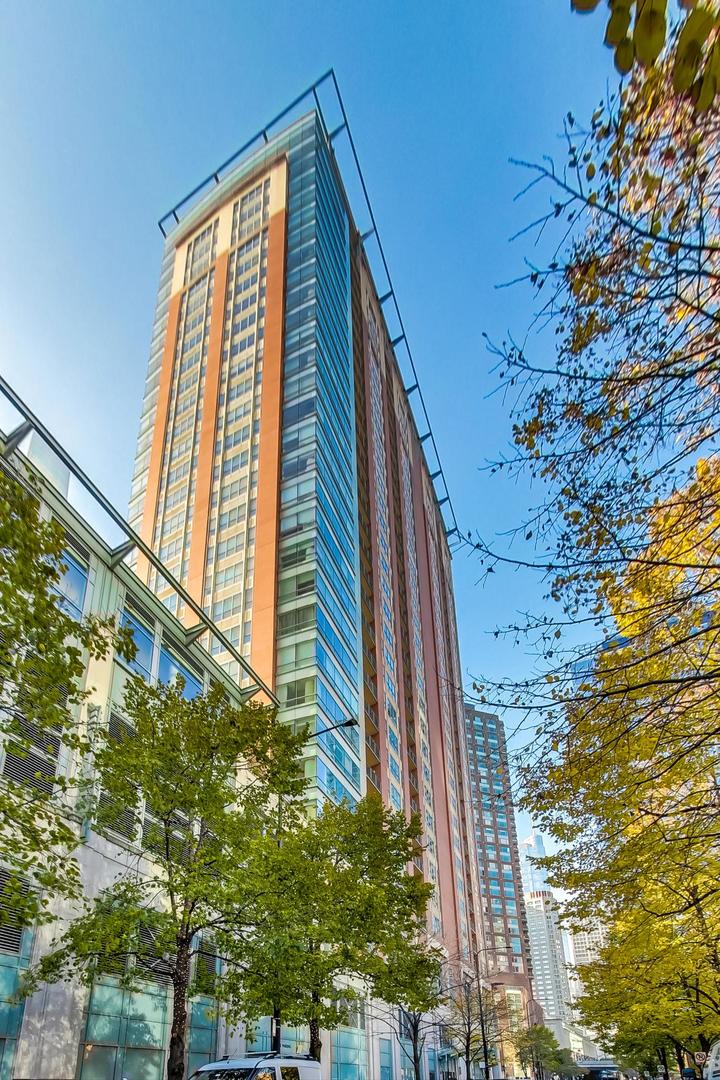 415 E North Water Street Unit: 803