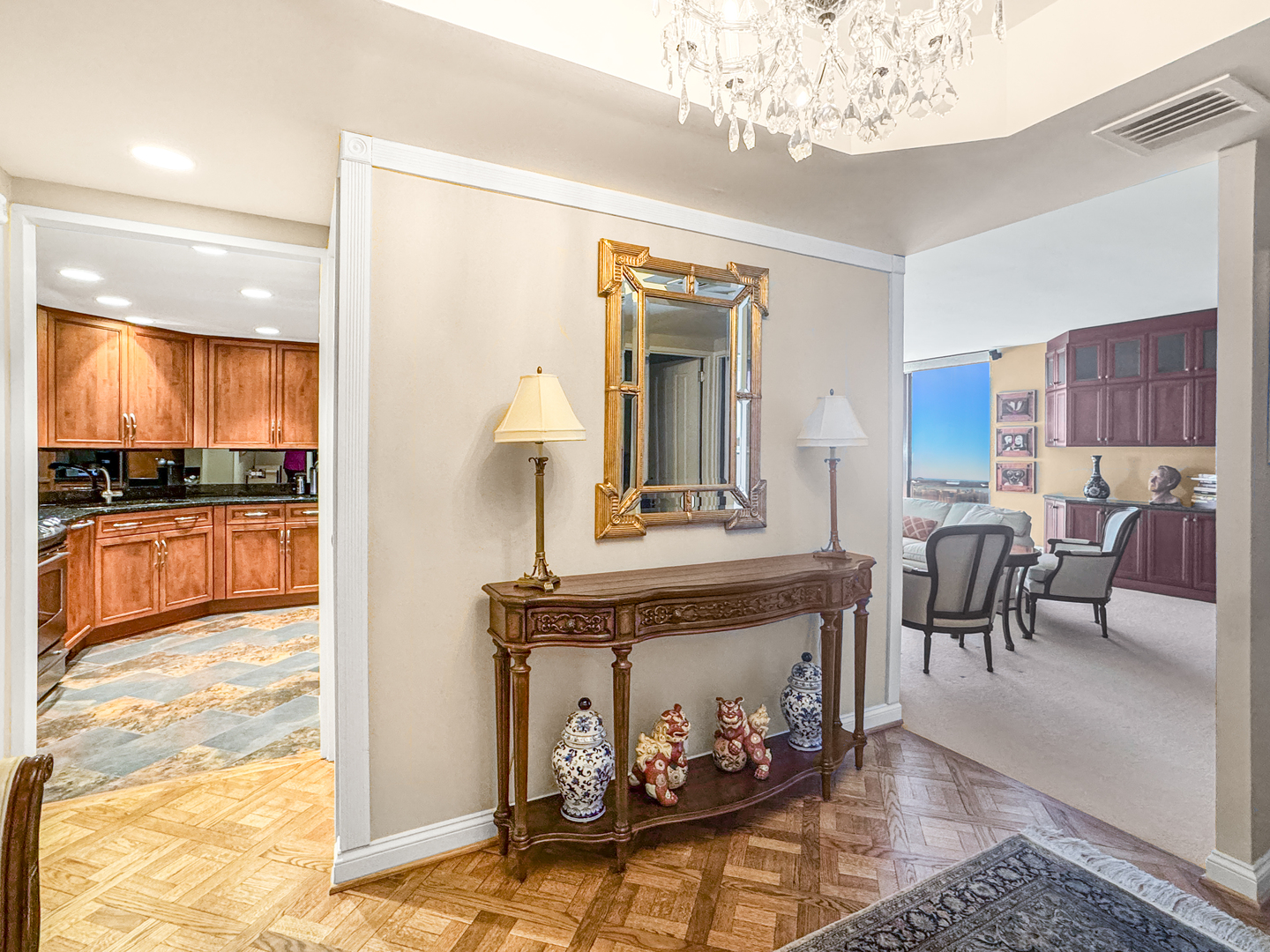 990 N Lake Shore Drive Unit: 25A