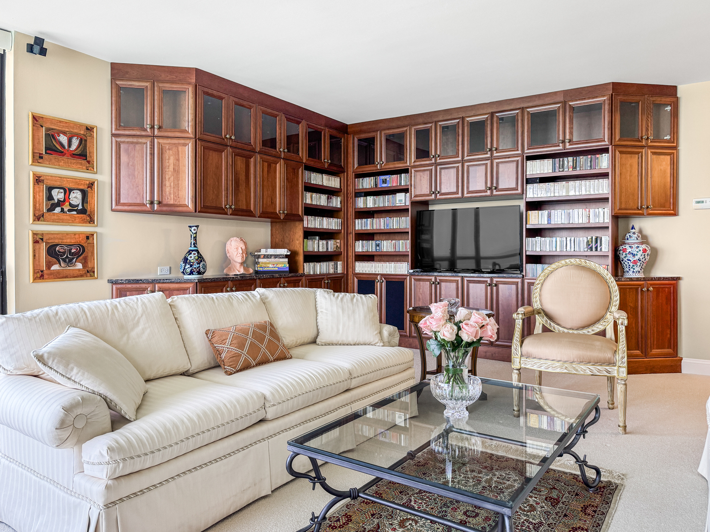 990 N Lake Shore Drive Unit: 25A