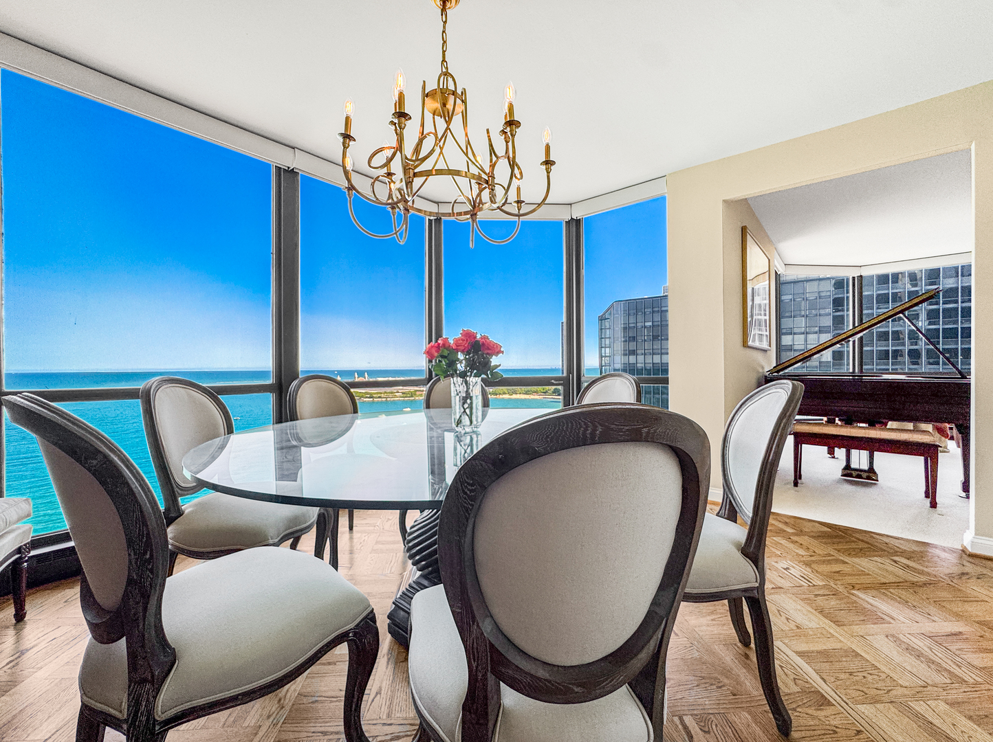 990 N Lake Shore Drive Unit: 25A