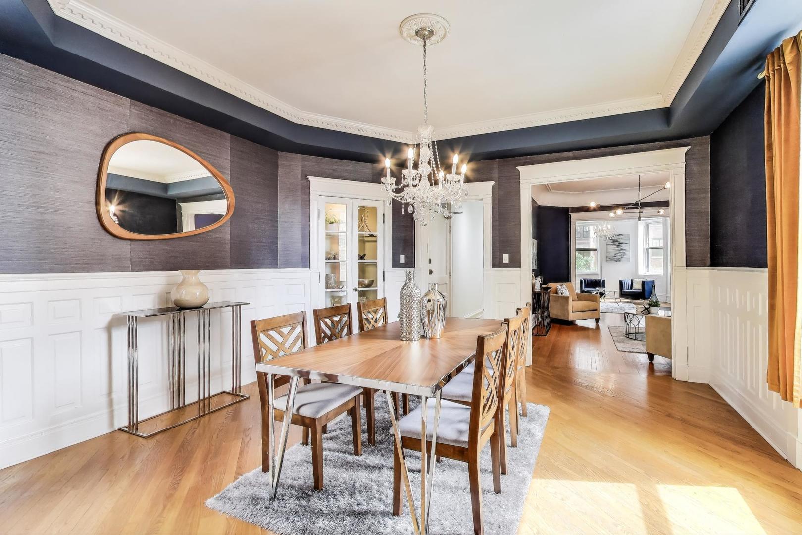 72 E Elm Street Unit: 5