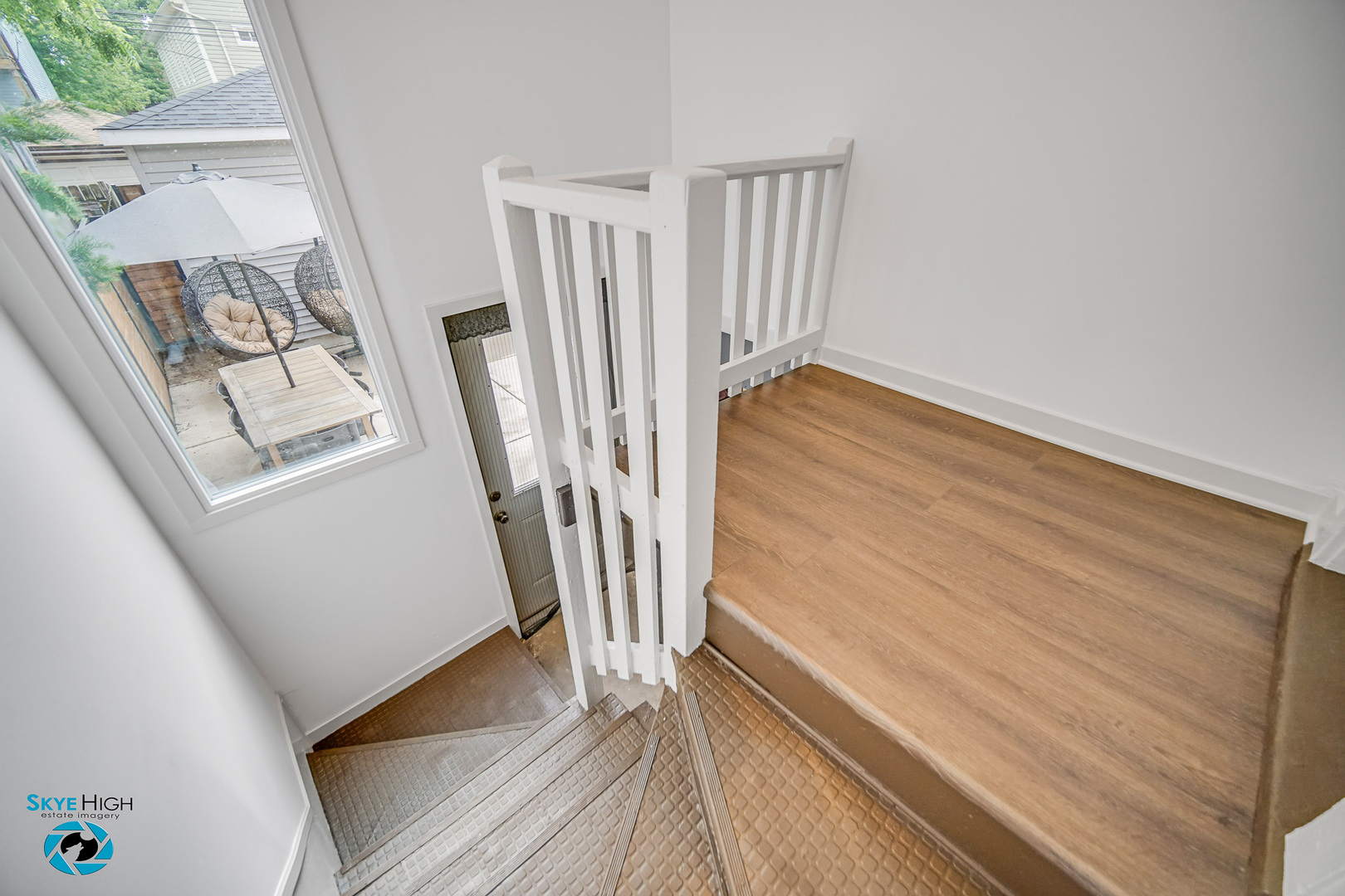 1659 N Francisco Avenue