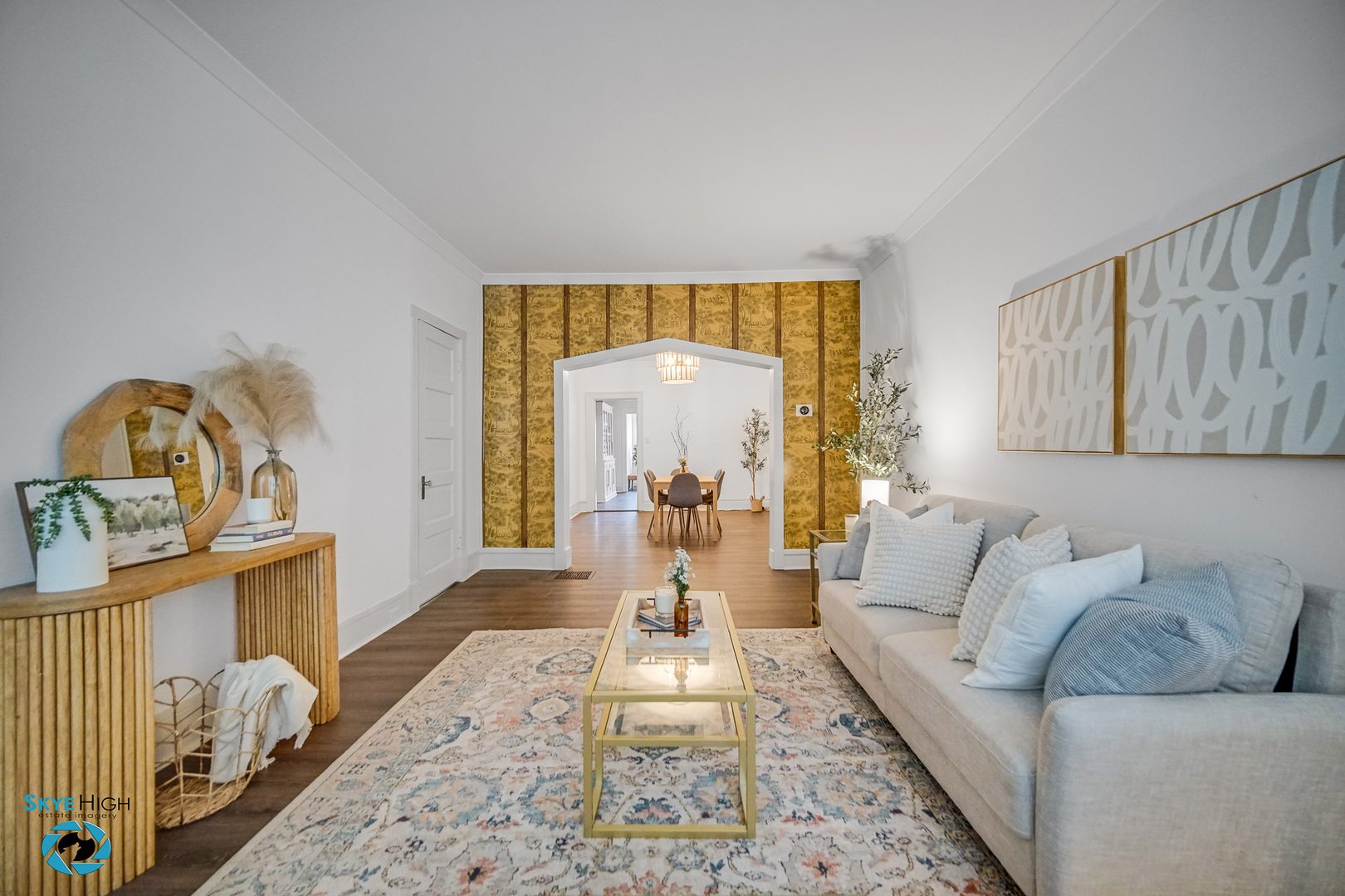 1659 N Francisco Avenue