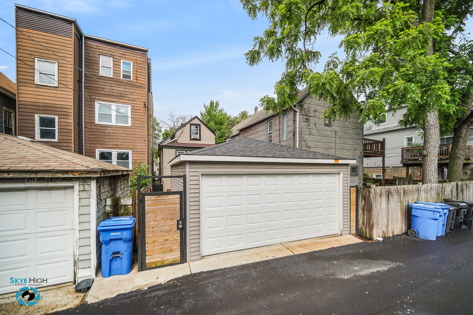 1659 N Francisco Avenue