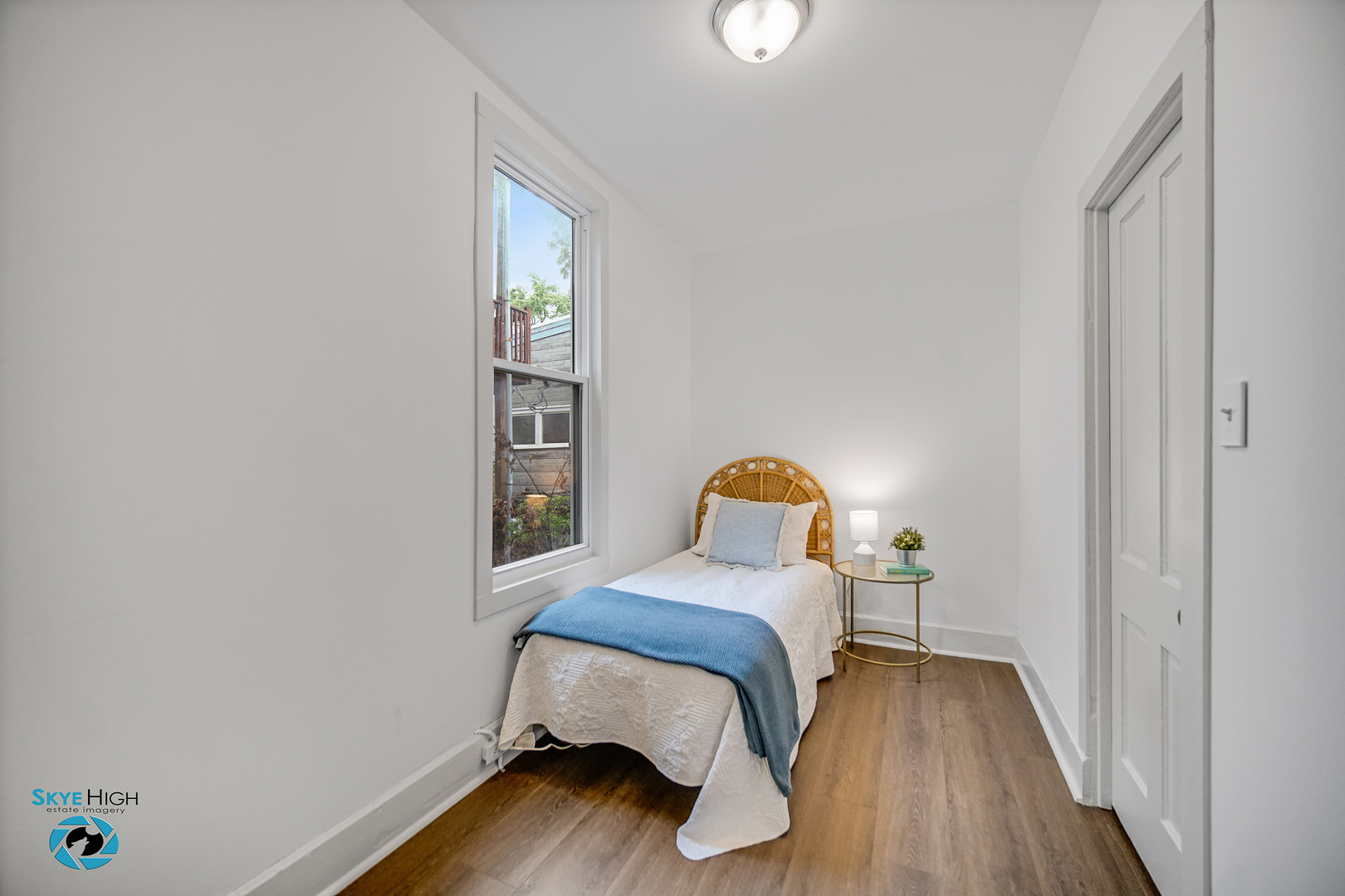 1659 N Francisco Avenue