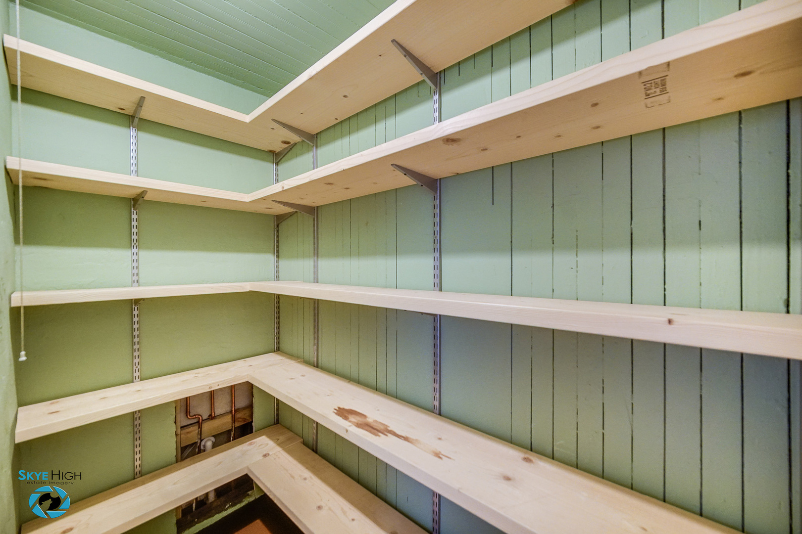 1659 N Francisco Avenue