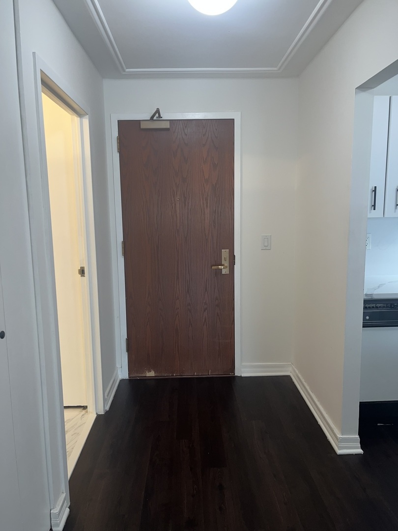 401 E Ontario Street Unit: 1704