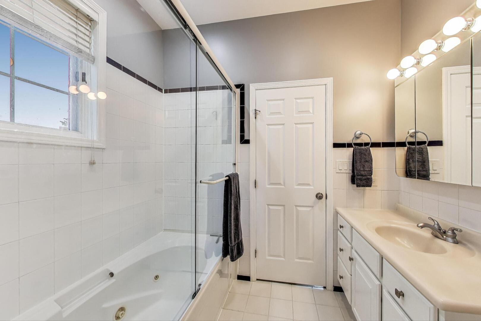 5125 N Ashland Avenue Unit: 3