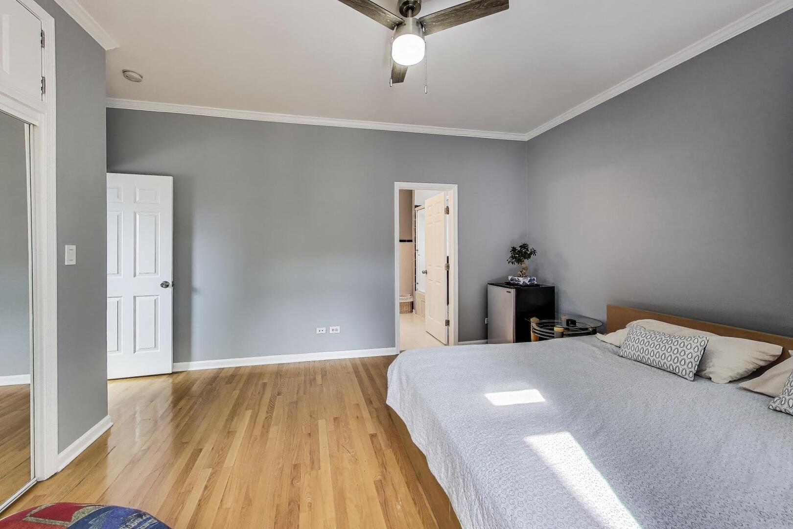 5125 N Ashland Avenue Unit: 3