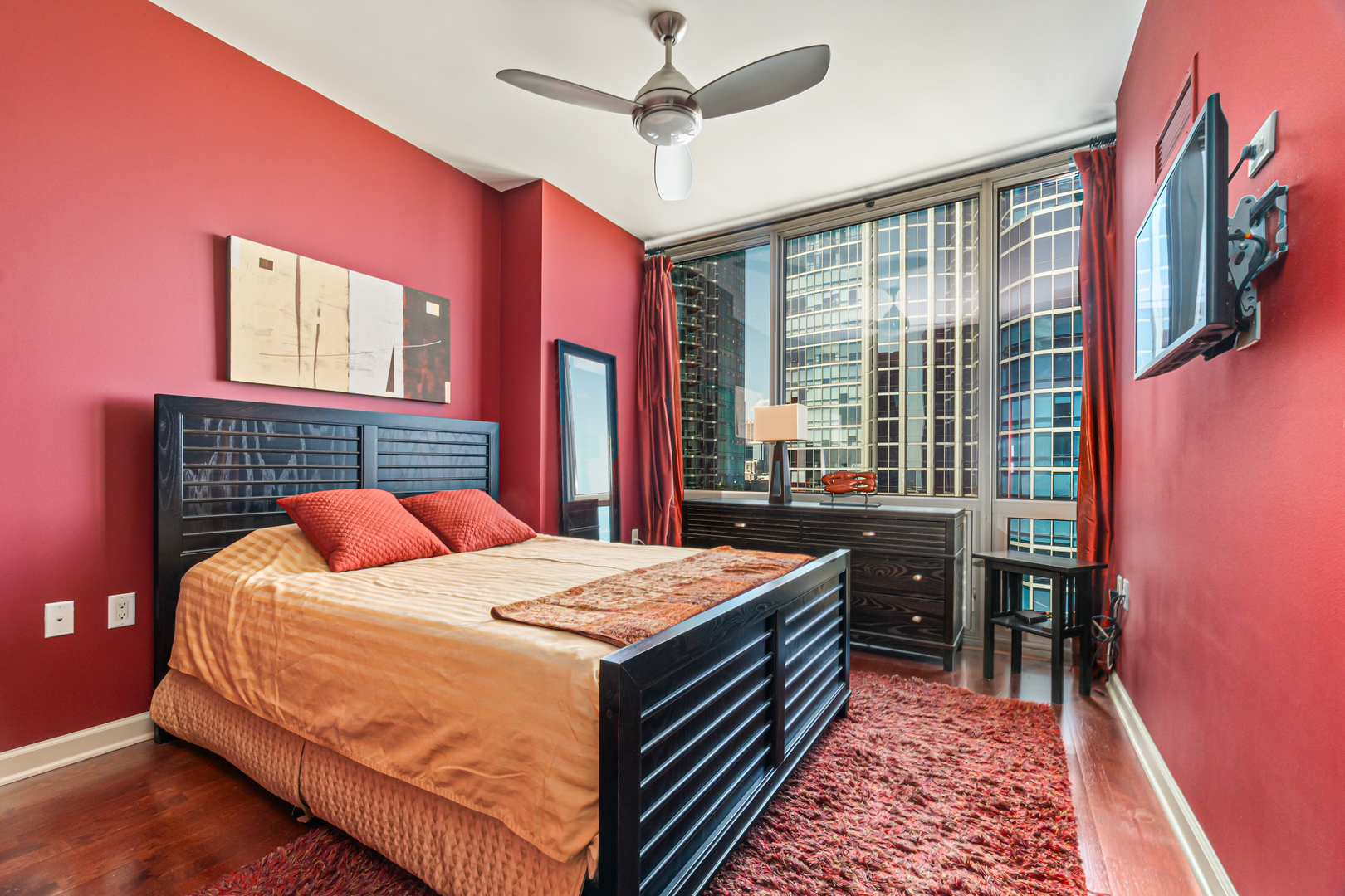 1235 S Prairie Avenue Unit: 3101