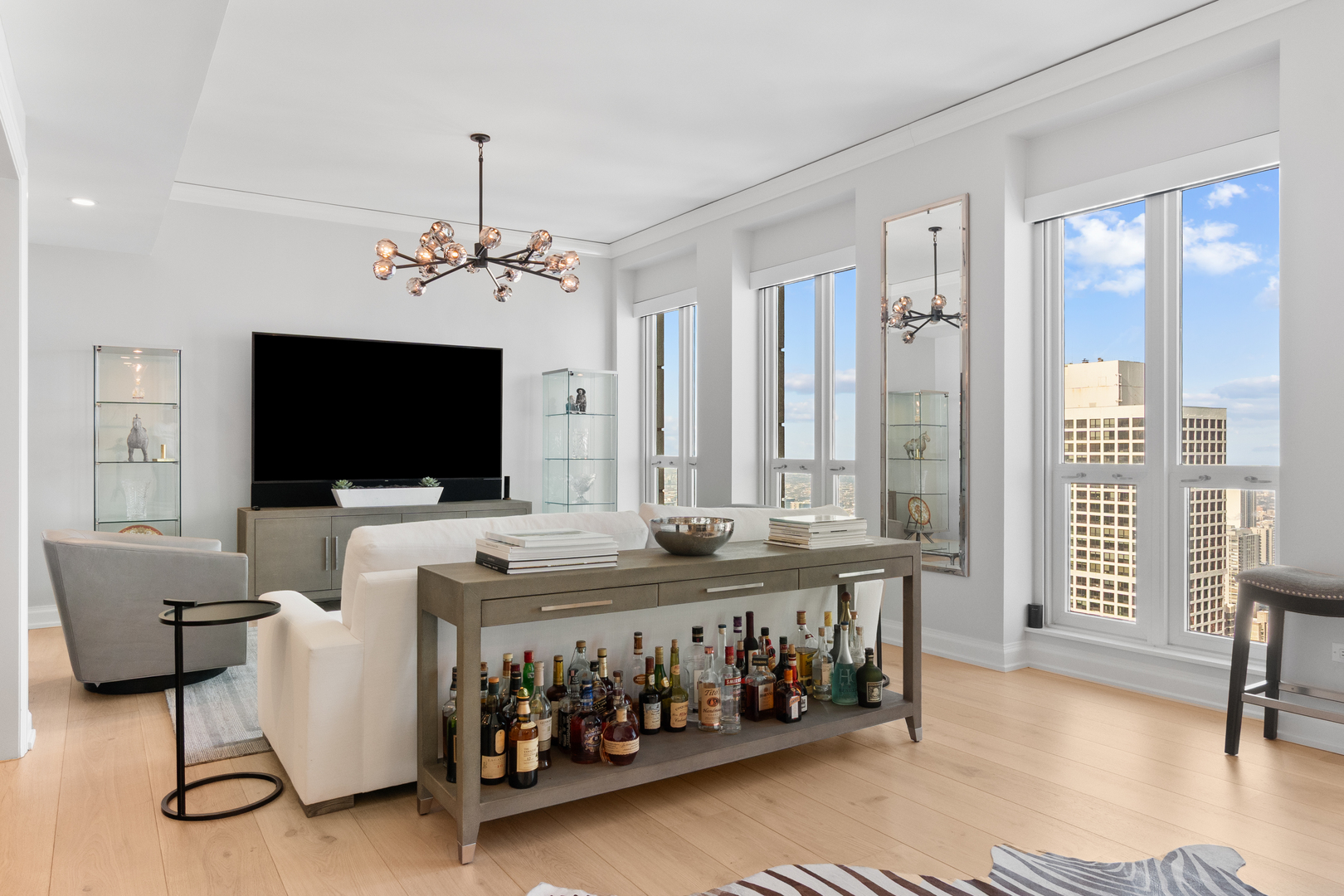 11 E Walton Street Unit: 4802