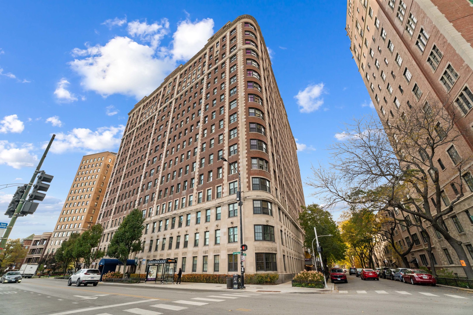 3750 N Lake Shore Drive Unit: 16H