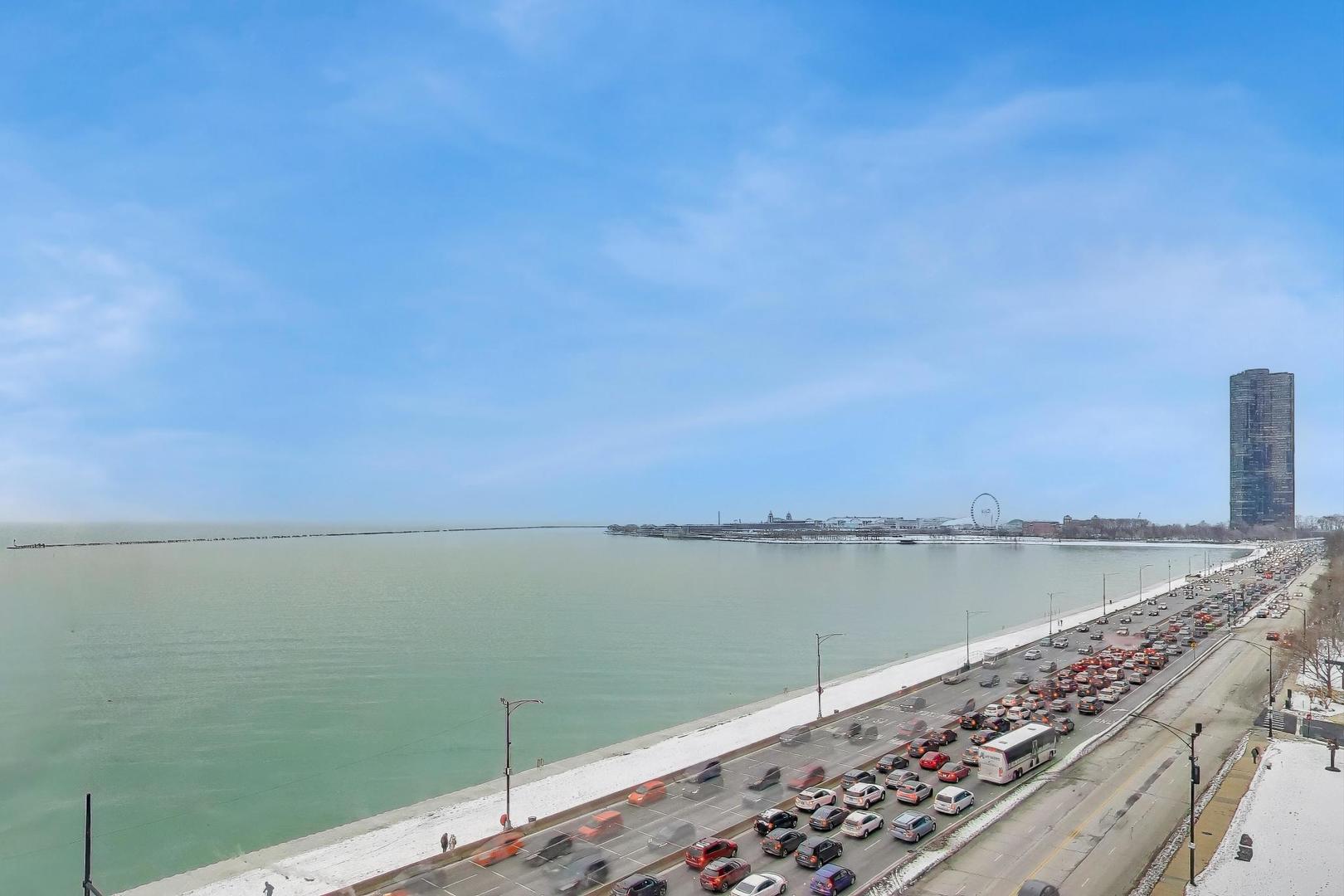 990 N Lake Shore Drive Unit: 9A