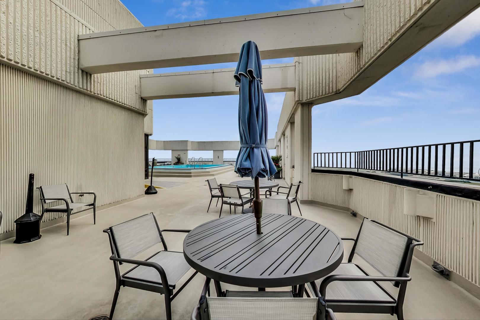 990 N Lake Shore Drive Unit: 9A
