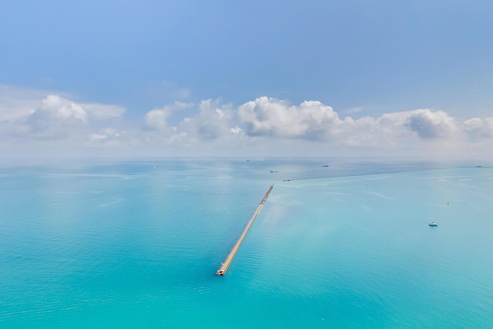 990 N Lake Shore Drive Unit: 9A