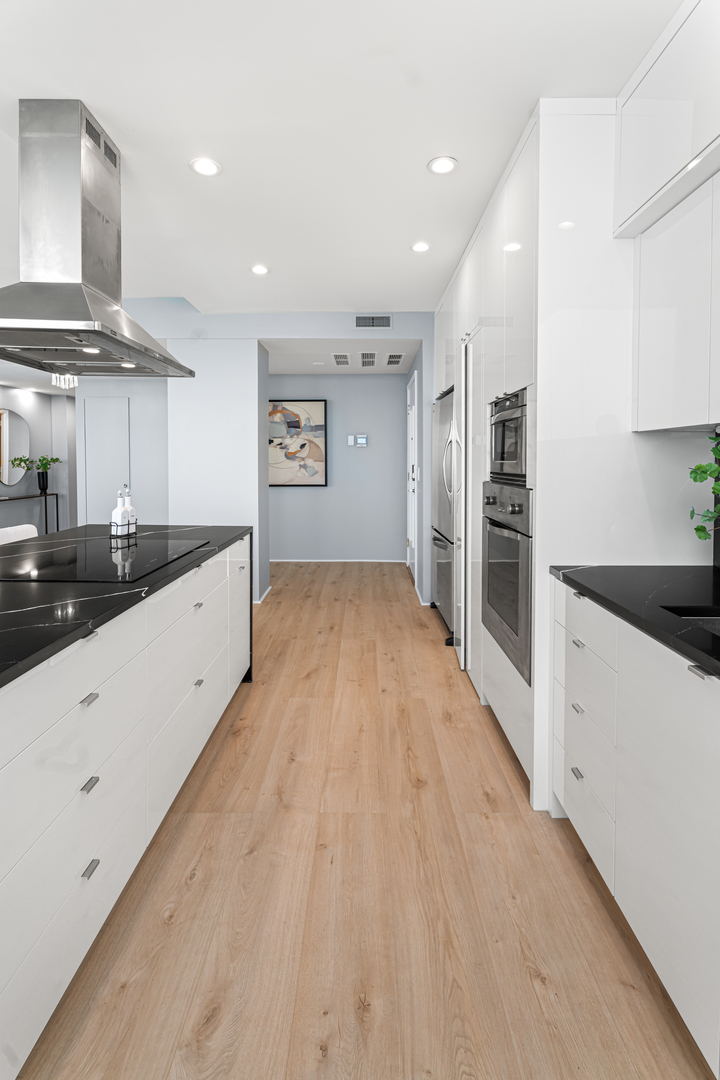 1000 N Lake Shore Plaza Unit: 49A