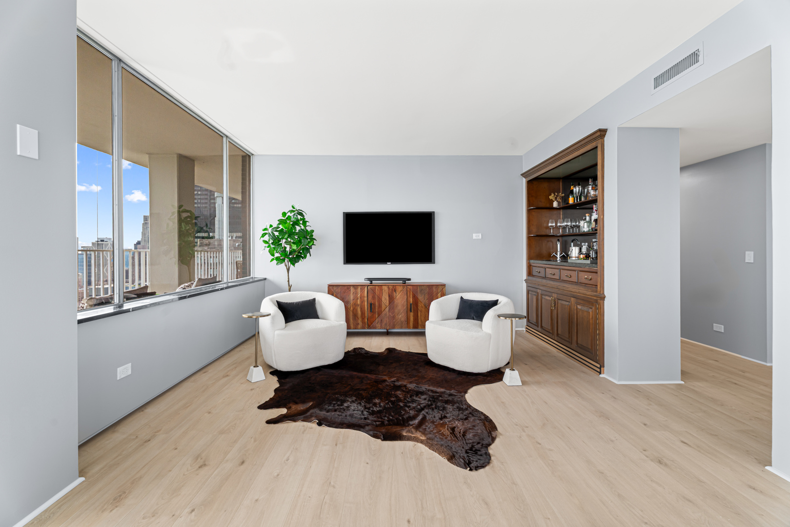 1000 N Lake Shore Plaza Unit: 49A