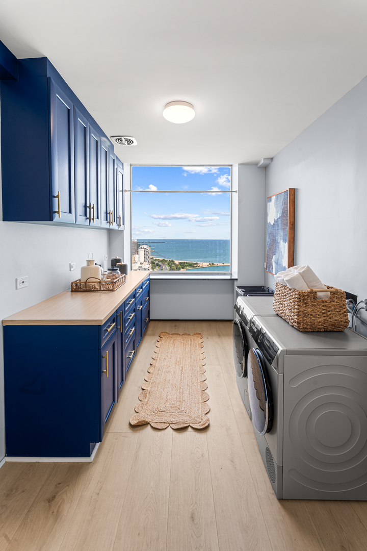 1000 N Lake Shore Plaza Unit: 49A